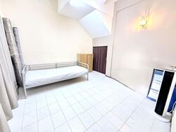 Hillview Estate (D23), Terrace #610501231